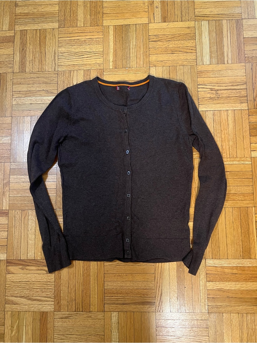Classic Chocolate Brown Crewneck Button Cardigan no label Size Small